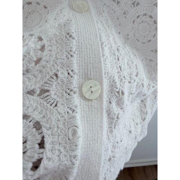 Abercrombie & Fitch Peter Pan Collar Short sleeve shirt white crochet-Size M - Picture 5 of 8